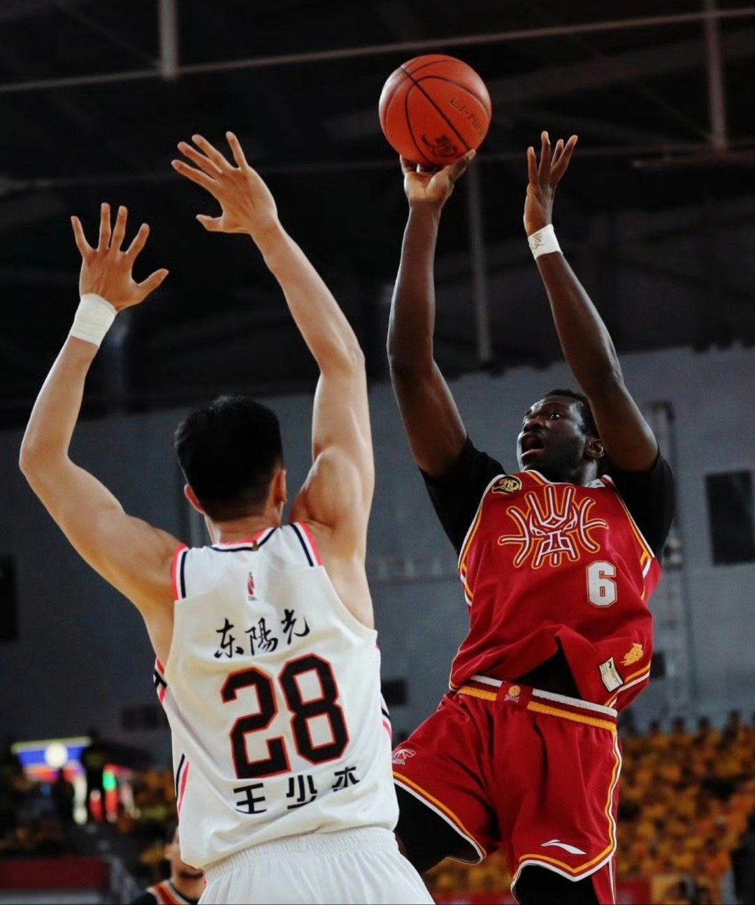 窗口期达拉斯独行侠伤情更新——CBA季后赛节点到来,震撼外界,年轻球员得到机会的简单介绍 窗口期达拉斯独行侠伤情更新——CBA季后赛节点到来,震撼外界,年轻球员得到机会的简单介绍