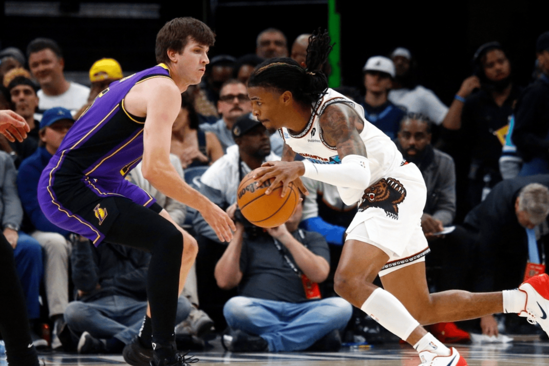 关于孟菲斯灰熊训练开放日；加时末段更衣室发声引欢呼；NBA总决赛在即；年轻球员得到机会的信息